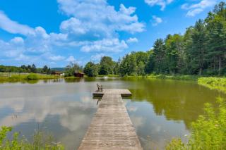 On Horse Farm! Home w/ Pond Access in Spring Creek - 7