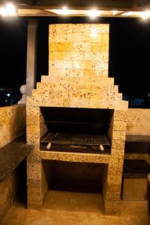 Luxury Penthouse & Jacuzzi Rooftop - 8