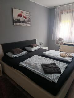 Knausz Apartman - 0