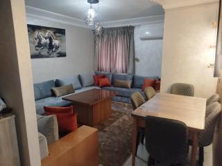 Appartement de Luxe Avec Climatisation ! Idéal pour Familles! à 5 minutes à Pied de la Plage! - Agadir - 0