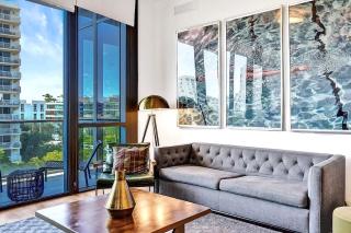 17WEST Spacious 3BR Apartment with Balcony 502 - 2