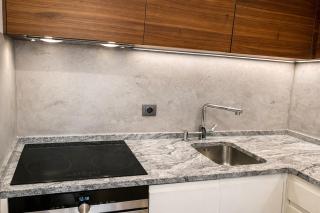 Luxury 65m Residence Apartment - private Terrace - 3