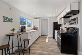 Adorable Casita with Outdoor Entertainment - 2