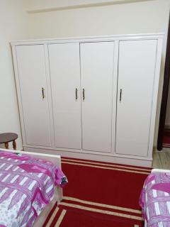 A luxurious and fully equipped apartment in a prime location in Sheikh Zayed - 7
