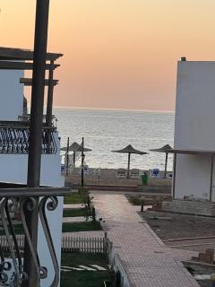 Royal Beach Resort Families Only - Ras Sudr - VIP Chalet - 4