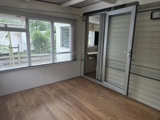 128 Chalet Onder de Boom - heerlijk grote afgesloten tuin, naast bos, honden toegestaan! - 5