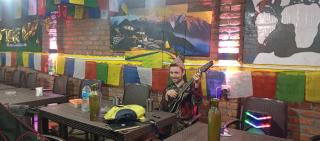 Everest Home Stay Lasso Restro and Bar Temal Kalimati Tower - 1