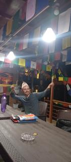 Everest Home Stay Lasso Restro and Bar Temal Kalimati Tower - 3