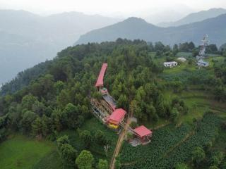 Everest Home Stay Lasso Restro and Bar Temal Kalimati Tower - 8
