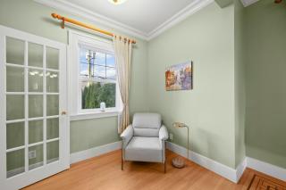 Spacious 5BR 3BA Character Home - 1