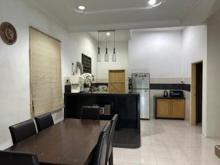 Homestay Taman Merbau, Kuala Nerang - 1