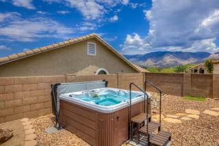 Family Friendly Home w/ Mountain View - Sleeps 10 - 9