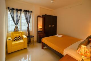 NK Luxe - Full Furnished 2BHKs, Central Location, Wifi, Kitchen and Balcony - 1
