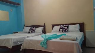 Hostal La GRAN Familia - 1