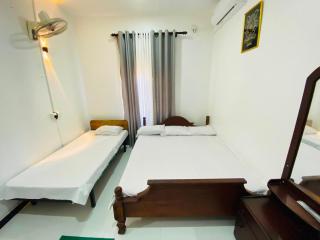 Hotel Kandy Village Inn - 1
