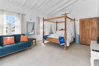 Beach Walk Residences - Palm-Eagle Beach - 8
