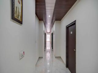 Hotel O Grand Inn Residency - 8