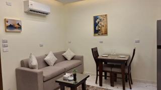 Sweet Home Luxury Suites - 8
