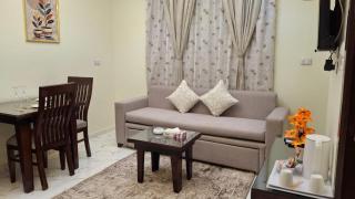 Sweet Home Luxury Suites - 9