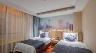 Chonpines Hotel Shenzhen Gongming Honghuashan Metro Station - 1