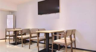 Jtour Inn Xianning Chongyang Taoxi Avenue - 5
