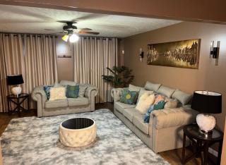 The Universal Home Stay - 9