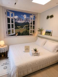 Crystal Ocean House - 8