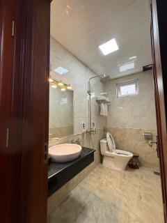 Khách Sạn Alisa Hotel Từ Sơn - 4