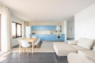 Spacious 3BD flat with PARKING and SEA VIEW by Flat Mаnаger - 9
