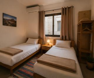 Yara Hostel - 3