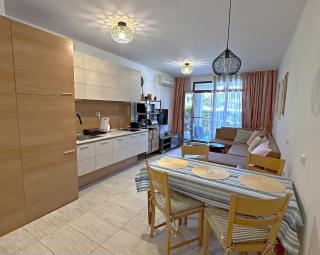 Lovely 1BD Apartment in a Luxury Green Life Resort by Flat Mаnаger - 4