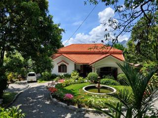 Kithulvilla Holiday Bungalow - 1