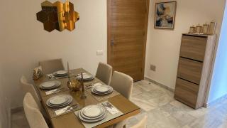 Beautiful apartment with pool front of sea - 9
