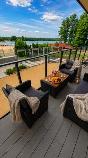 Złota Plaża Apartament Kwiecisty z widokiem na jezioro - 9