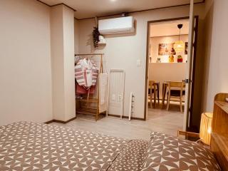 Folk Sensibility Home - 4