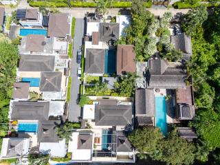 Bangtao 6-Bedroom Tropical Resort Villa with Private Pool ideal for groups and families - 4