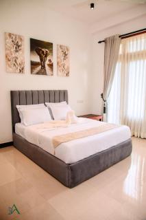 Harohi Hotel and Residence - 9