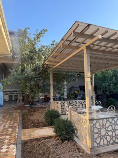 Spacious guesthouse KIND GUEST near metro Beruniy - 0