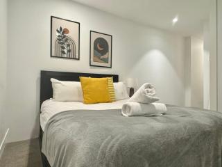 Stylish CBD apt in prime location w Balcony#TF25 - 3