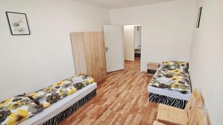 Apartmán pro 4 osoby, Bukovany B2 - 0