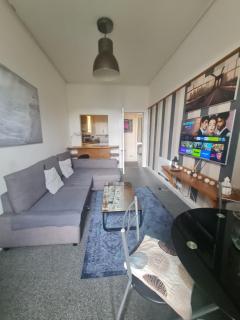 Trendy Apartment close to City Centre, West End, Hydro, Glasgow University, Scotstoun Stadium - 0