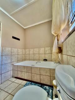 Ebenezer Lodge And Conference - 3