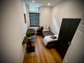 Zi 1 Zentral und Modern Zimmer im Herzen Oldenburgs - 0