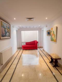 Luxurious 5-Bedroom Villa with Marina Views in Yasmine Hammamet - 5