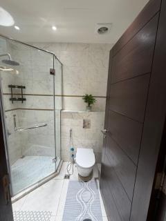 KAZA Alamein towers luxury home - 9