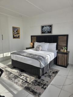 Flourish Haven Escape - 9