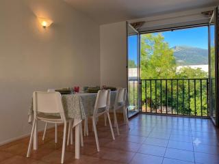New Cornizzolo view - terrace, air conditioning & parking - 2