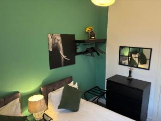 Newcastle apartment - 7