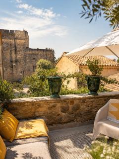 UZES CÔTÉ VILLAGE - Chambre d'hôtes - 1