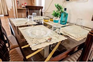 Mountain Escape 2 BHK flat 1km from Mall Road - 2